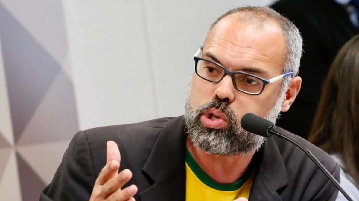 Allan Dos Santos, Do Portal Terça Livre