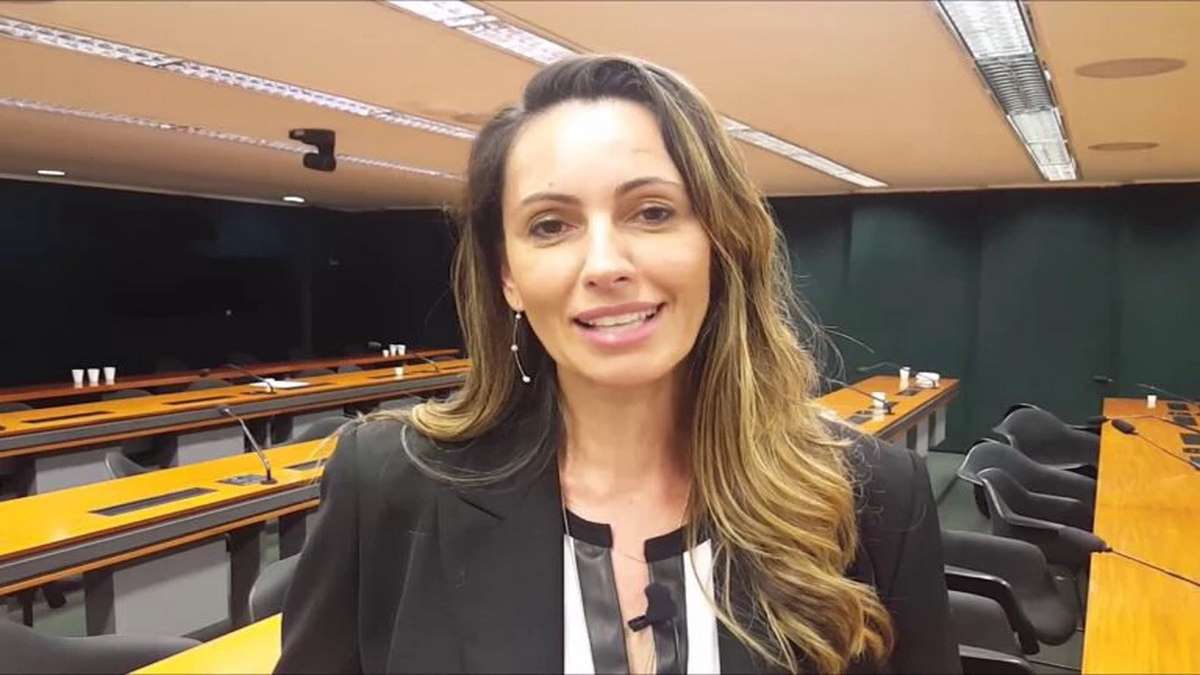 Ana Paula Vence E Recebe Direito De Resposta À Globo