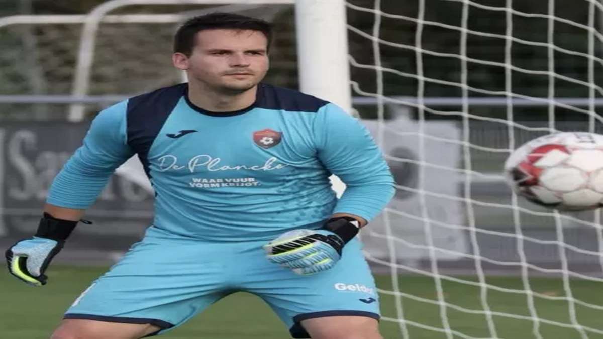 Arne Espeel, 25, Era Goleiro Do Winkel Sport B, Da Bélgica