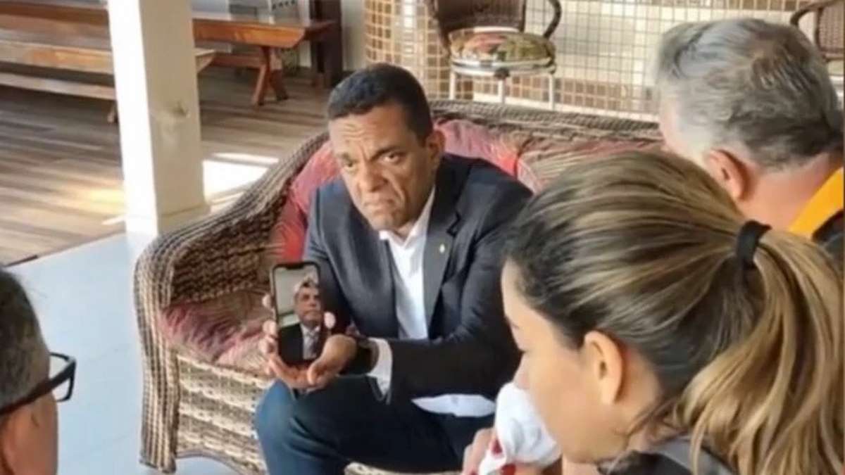 Bolsonaro Ligou Para Família De Petista Morto Em Foz Foto ReproduçãoPrint De Vídeo Instagram Guilherme Amado