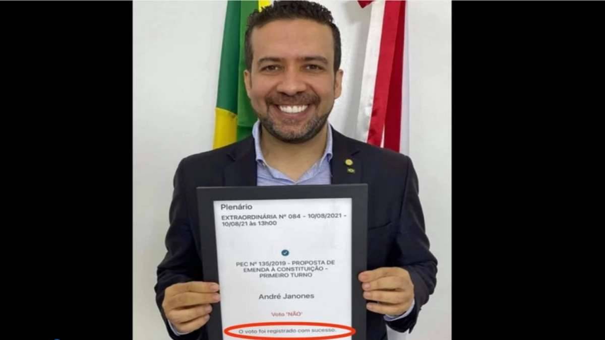 Deputado Imprime Voto Contra O Voto Impresso E Vira Piada