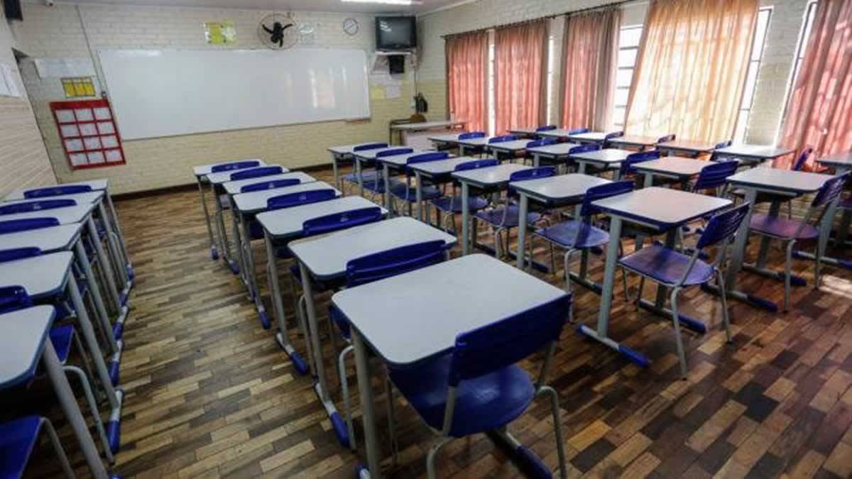 Escolas Particulares Perdem Um Terço Das Matrículas