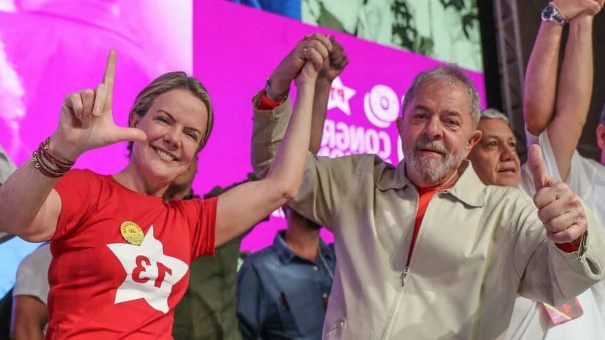 Gleisi Hoffmann E Lula Foto PTRicardo Stuckert