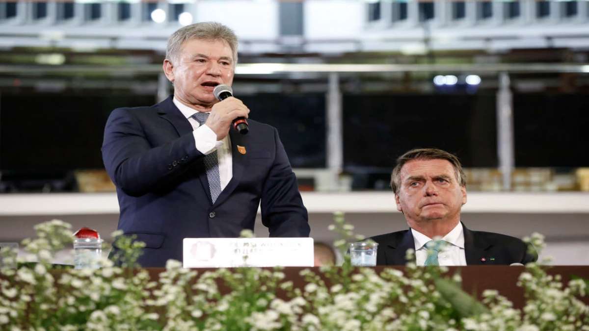 José Wellington Costa Junior Ao Lado Do Presidente Jair Bolsonaro Foto PRAlan Santos