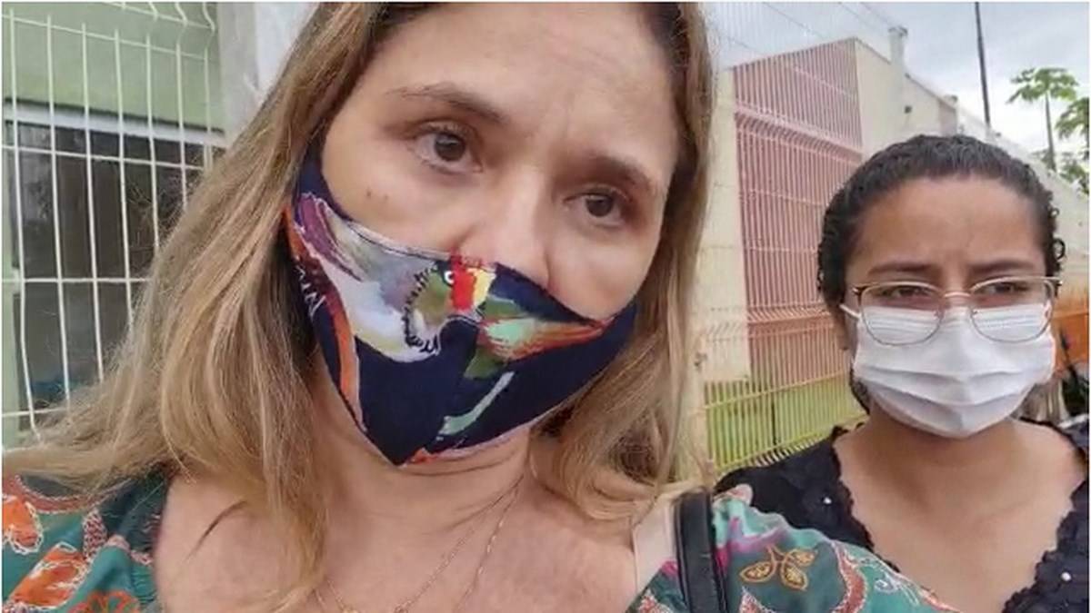 Natália Abdala E Amanda Keury Foram Barradas Na Porta De Escola