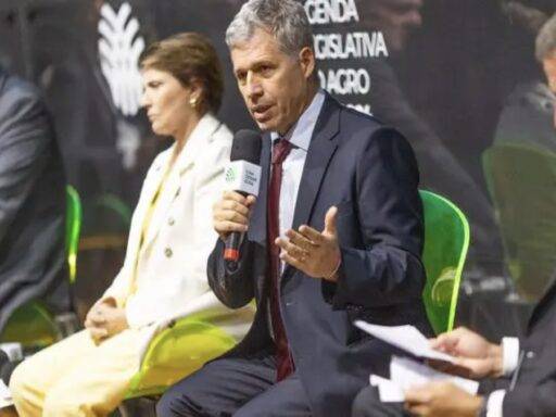 O Ministro Paulo Teixeira Durante Um Evento Da CNA, Nesta Quarta Feira, 20