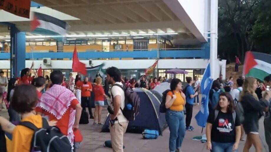 Os Estudantes Dizem Que Ficarão Acampados Pelo Menos Até Esta Quinta Feira, 9