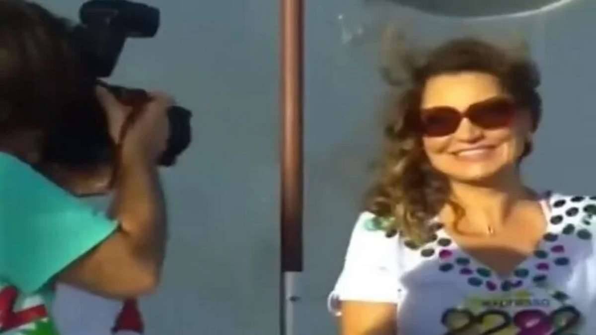 Primeira Dama, Janja Da Silva, Aproveita O Carnaval Em Salvador