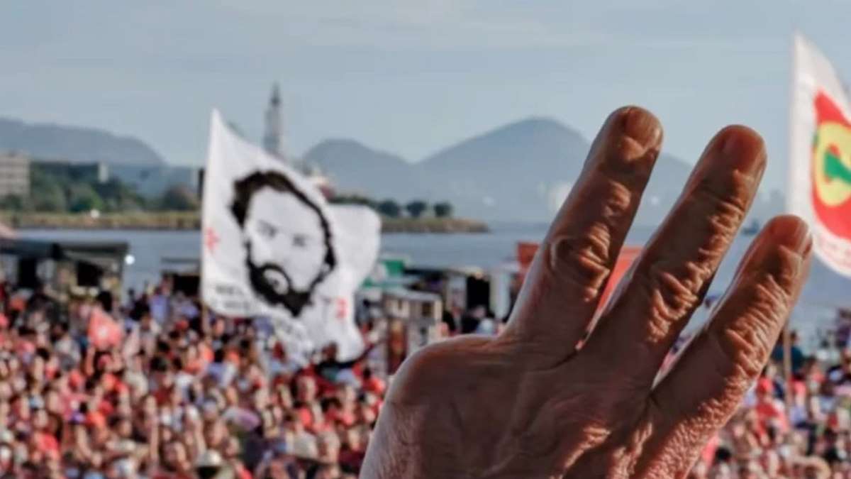 Relógio Suíço Foi Cortado Em Foto De Lula