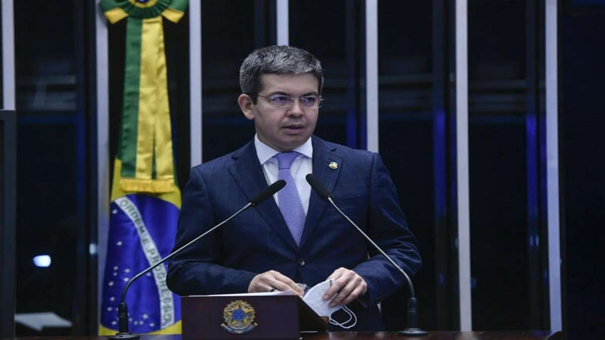 Senador Randolfe Rodrigues Foto Jefferson RudyAgência Senado