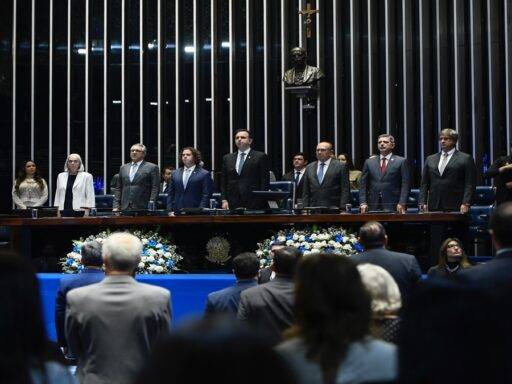 Sessão Especial Em Comemoração Aos 200 Anos Do Senado