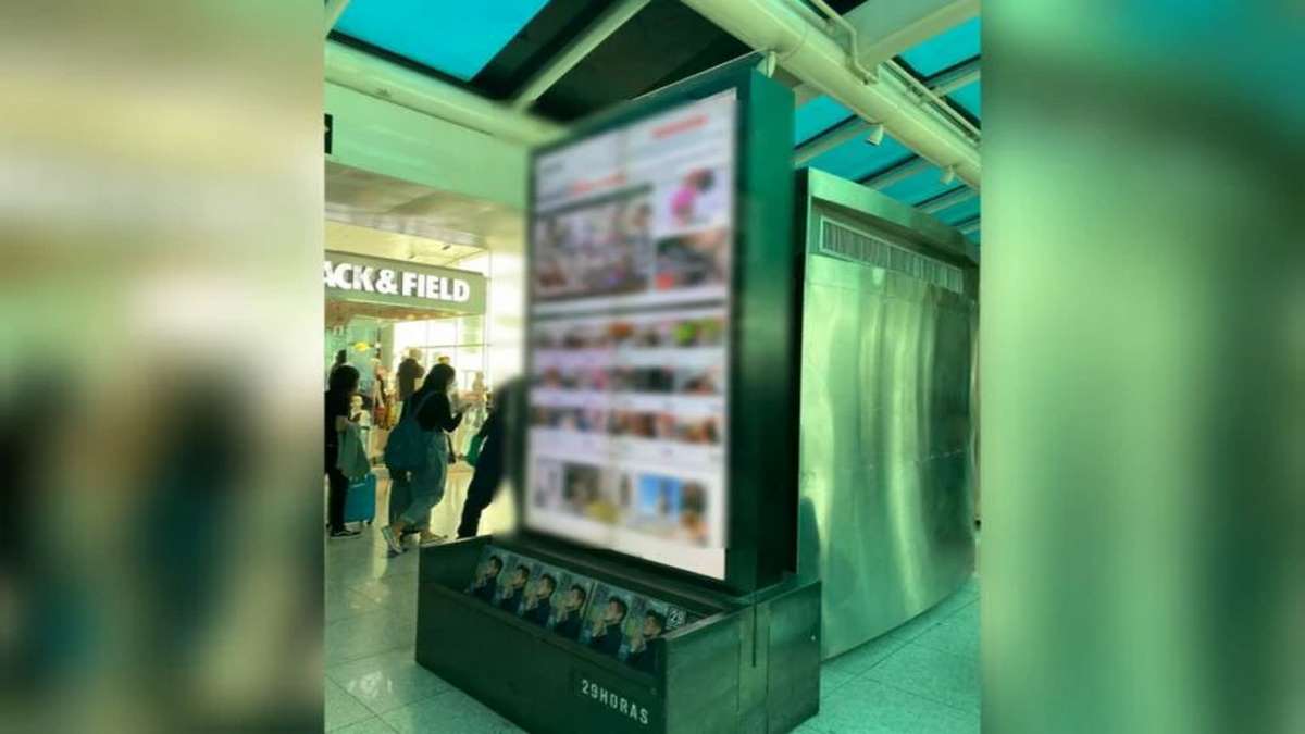 Totem No Aeroporto Santos Dumont Mostrou Vídeos Pornô FotoReproduçãoPrint De Vídeo Publicado Nas Redes Sociais