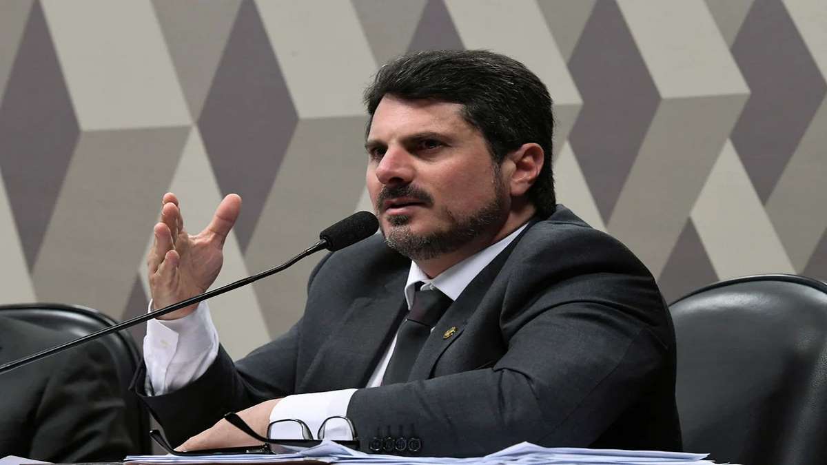 Vacinado, Senador Marcos Do Val Testa Positivo Para Covid 19 Pela Segunda Vez